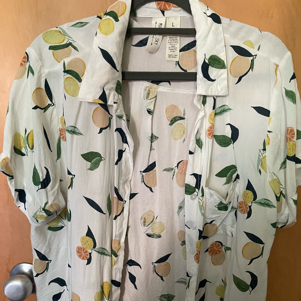 Lemon print women’s shirt